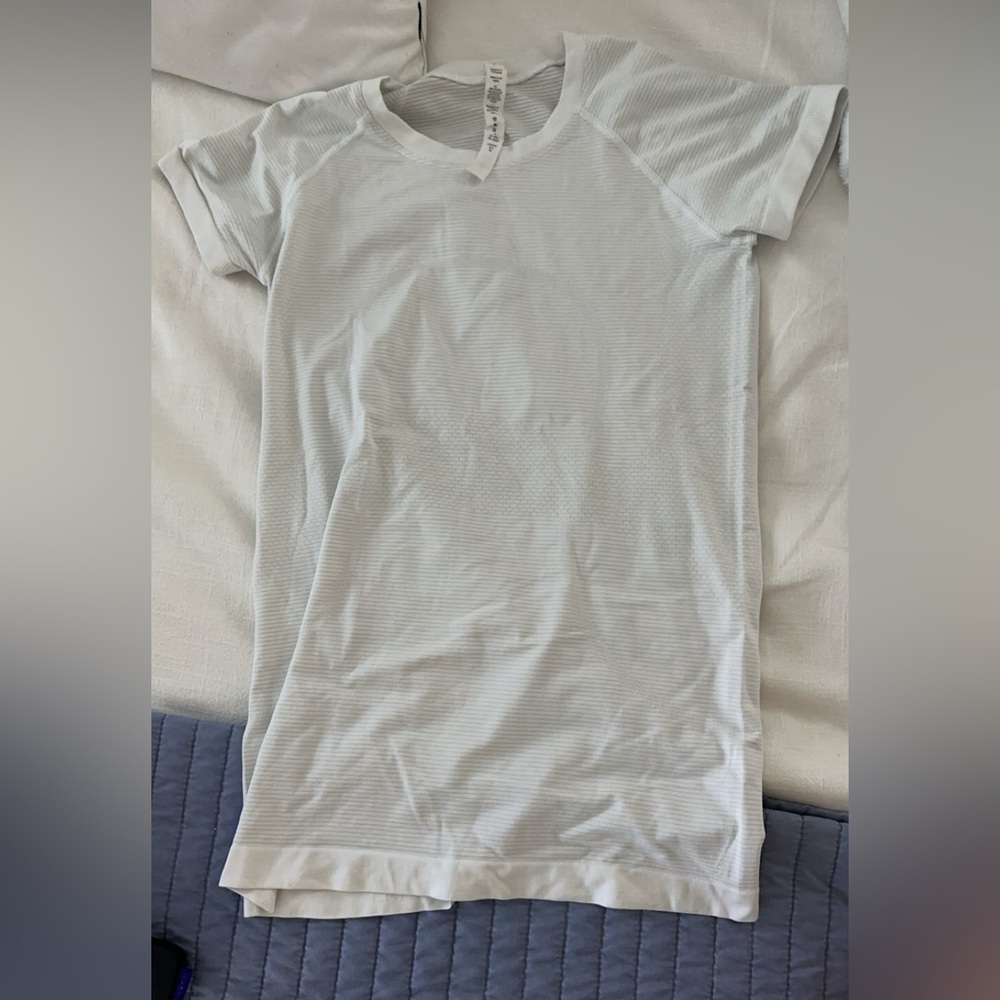 lululemon swiftly tech